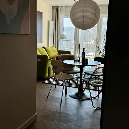 Family & Friends Art Piekny Widok Z Garazem Apartment Krynica Zdroj Exterior photo